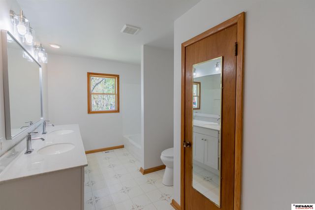 15101 S 96th Street, Roca, NE 68430