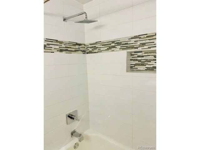 6856 Quay Ct, Arvada, CO 80003