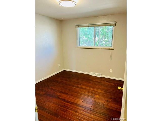 6856 Quay Ct, Arvada, CO 80003