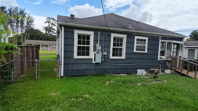 1923 Esperanza Street, Houston, TX 77023