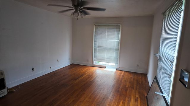 1923 Esperanza Street, Houston, TX 77023