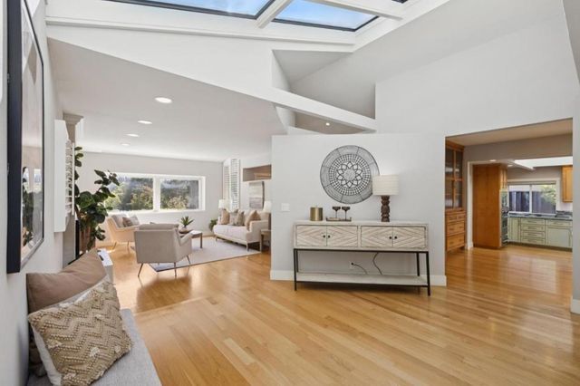 17341 E Vineland Avenue, Los Gatos, CA 95030