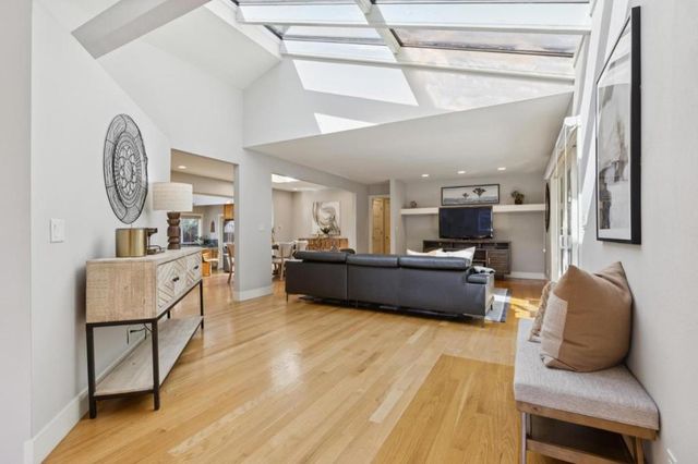 17341 E Vineland Avenue, Los Gatos, CA 95030