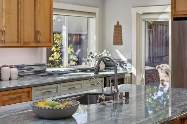 17341 E Vineland Avenue, Los Gatos, CA 95030