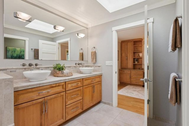 17341 E Vineland Avenue, Los Gatos, CA 95030