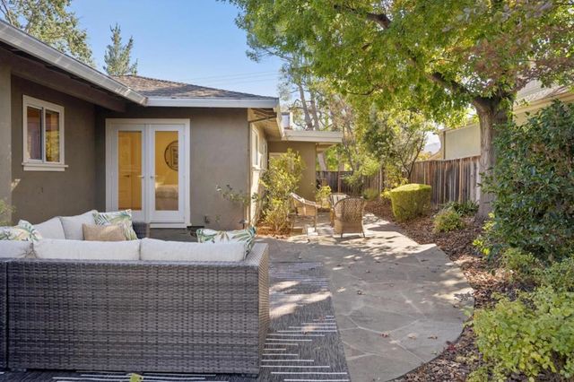 17341 E Vineland Avenue, Los Gatos, CA 95030