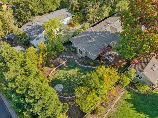 17341 E Vineland Avenue, Los Gatos, CA 95030