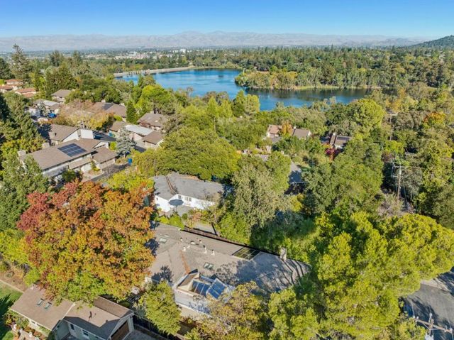 17341 E Vineland Avenue, Los Gatos, CA 95030