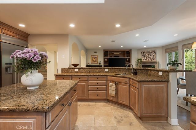 1935 Lyans Drive, La Canada Flintridge, CA 91011