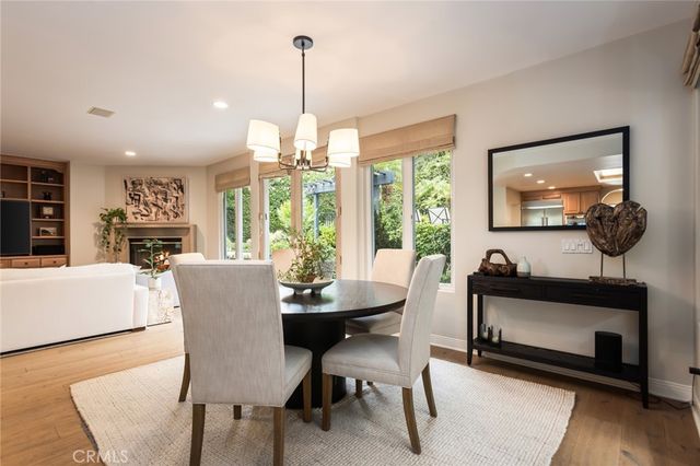 1935 Lyans Drive, La Canada Flintridge, CA 91011