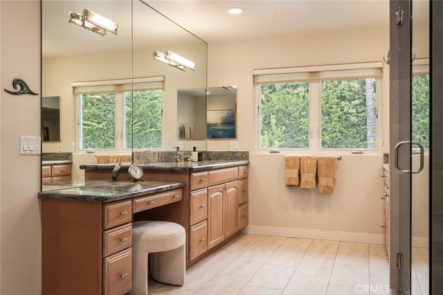 1935 Lyans Drive, La Canada Flintridge, CA 91011