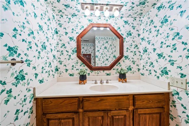 9652 Duke, Westminster, CA 92683