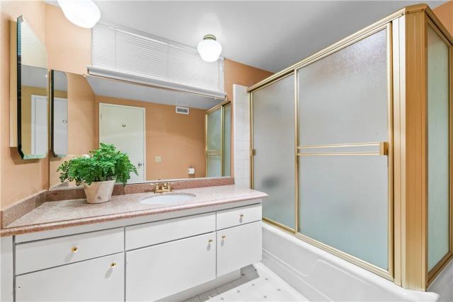9652 Duke, Westminster, CA 92683