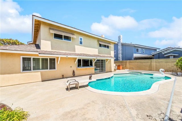 9652 Duke, Westminster, CA 92683