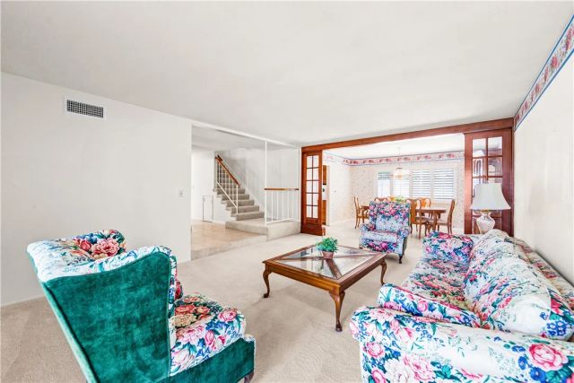 9652 Duke, Westminster, CA 92683