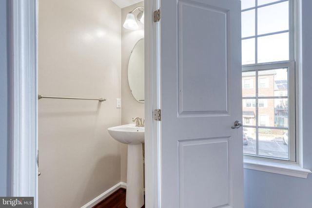 7223 WINDING HILLS DR, Hanover, MD 21076