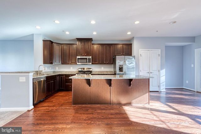 7223 WINDING HILLS DR, Hanover, MD 21076