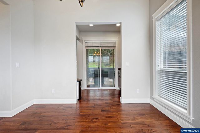 990 Westfarthing Wy NW, Salem, OR 97304