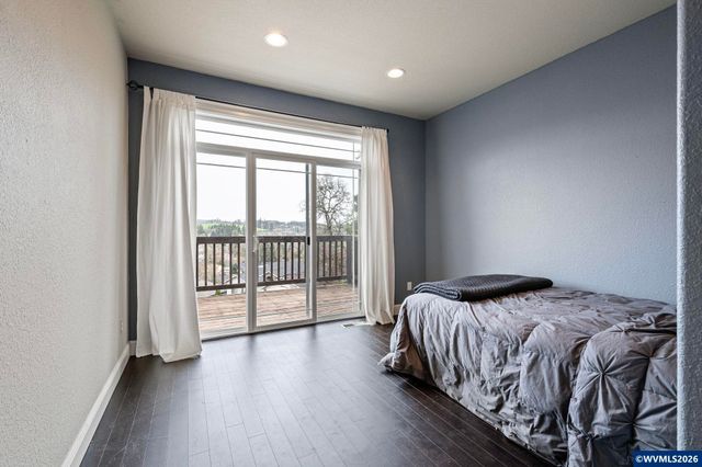 990 Westfarthing Wy NW, Salem, OR 97304