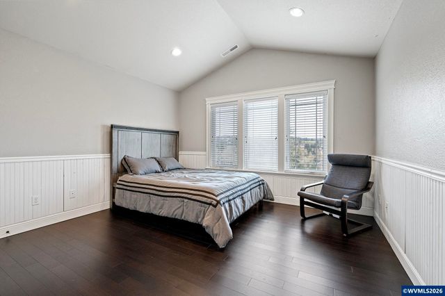 990 Westfarthing Wy NW, Salem, OR 97304