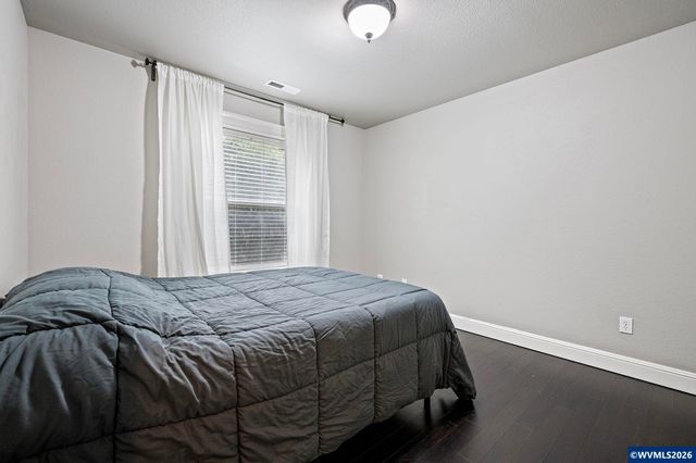 990 Westfarthing Wy NW, Salem, OR 97304