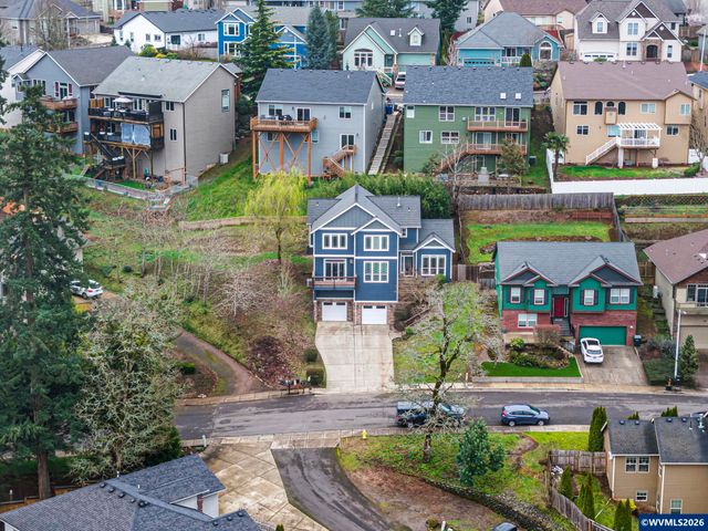 990 Westfarthing Wy NW, Salem, OR 97304