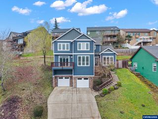 990 Westfarthing Wy NW, Salem, OR 97304