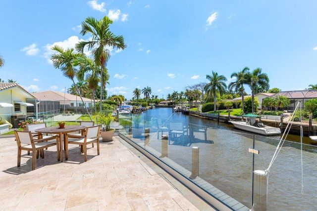 1008 SE 10th Court, Deerfield Beach, FL 33441