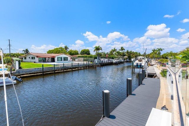 1008 SE 10th Court, Deerfield Beach, FL 33441