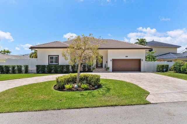 1008 SE 10th Court, Deerfield Beach, FL 33441