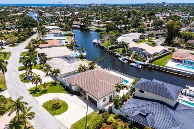 1008 SE 10th Court, Deerfield Beach, FL 33441