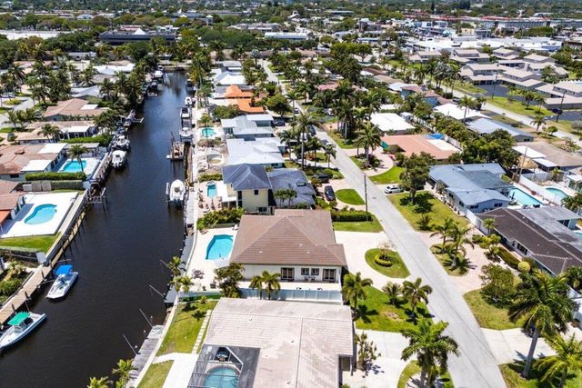 1008 SE 10th Court, Deerfield Beach, FL 33441