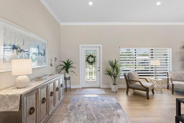 1008 SE 10th Court, Deerfield Beach, FL 33441