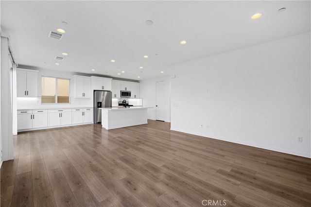 23798 Solaris Court, Corona, CA 92883