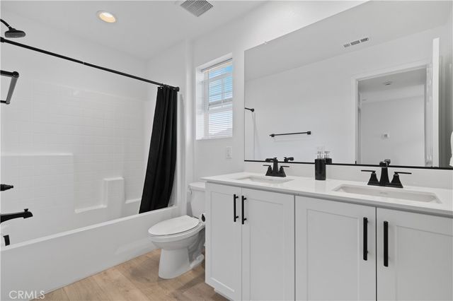 23798 Solaris Court, Corona, CA 92883