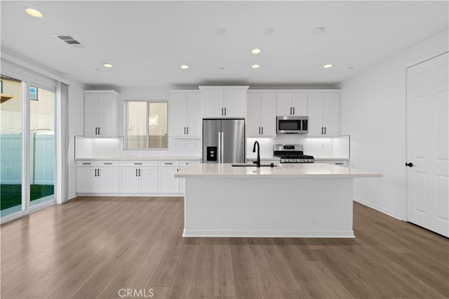 23798 Solaris Court, Corona, CA 92883