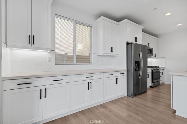 23798 Solaris Court, Corona, CA 92883