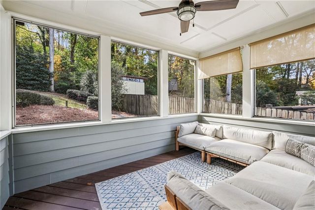 2588 Defoors Ferry NW Road, Atlanta, GA 30318