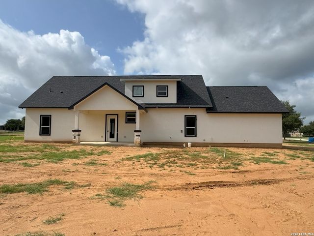 117 W SHORT MEADOW DR, Lytle, TX 78052
