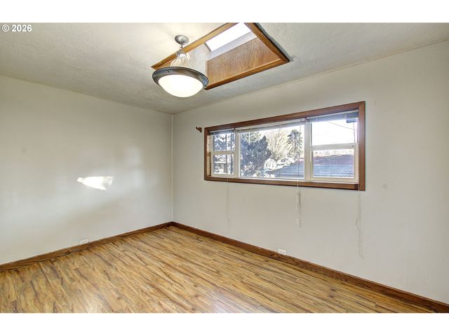 1911 KAUFFMAN Ave, Vancouver, WA 98660