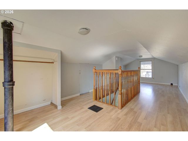 1911 KAUFFMAN Ave, Vancouver, WA 98660