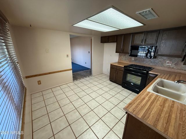 4135 N 88TH Avenue, Phoenix, AZ 85037