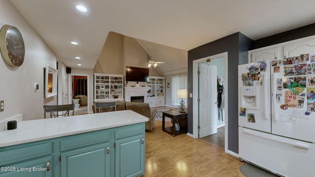 462 Millers Crossing, Shepherdsville, KY 40165