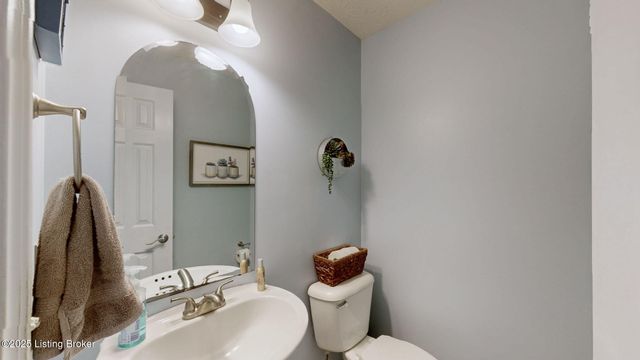 462 Millers Crossing, Shepherdsville, KY 40165