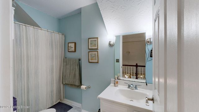 462 Millers Crossing, Shepherdsville, KY 40165