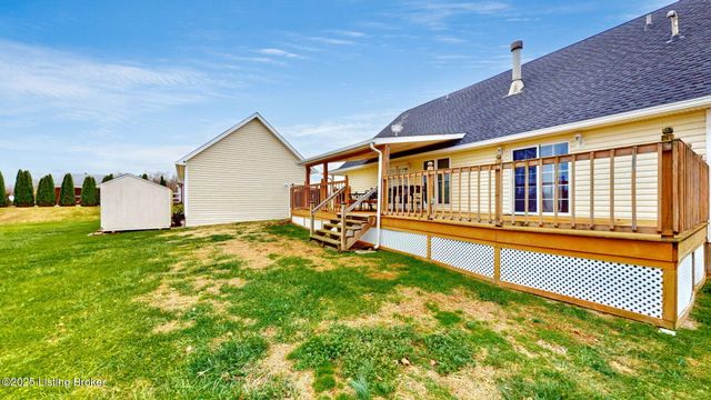 462 Millers Crossing, Shepherdsville, KY 40165