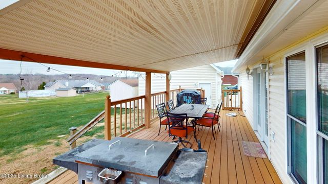 462 Millers Crossing, Shepherdsville, KY 40165