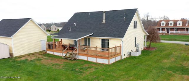 462 Millers Crossing, Shepherdsville, KY 40165