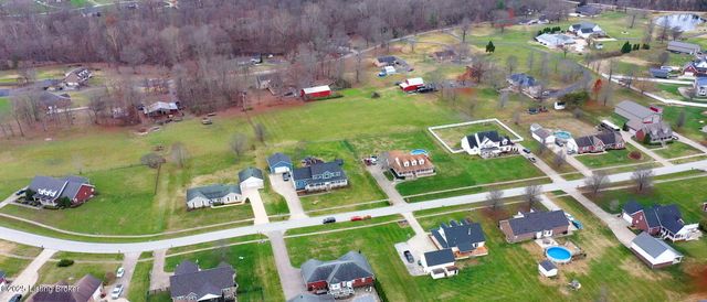 462 Millers Crossing, Shepherdsville, KY 40165