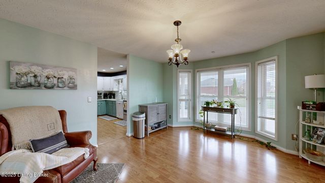 462 Millers Crossing, Shepherdsville, KY 40165